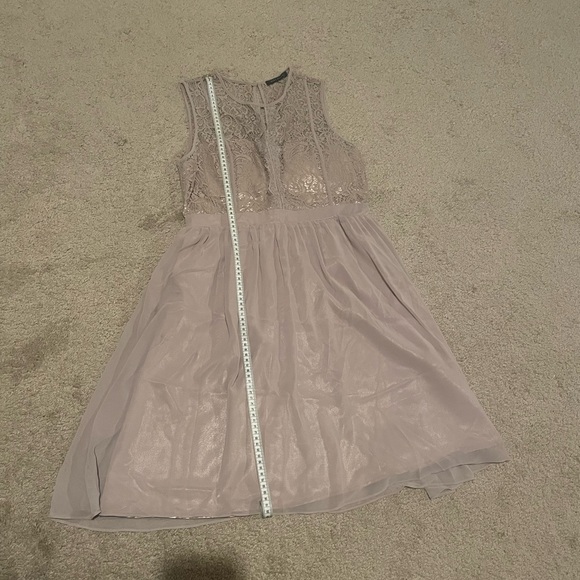 Suzy Shier Lace / Chiffon Dress - Picture 5 of 7